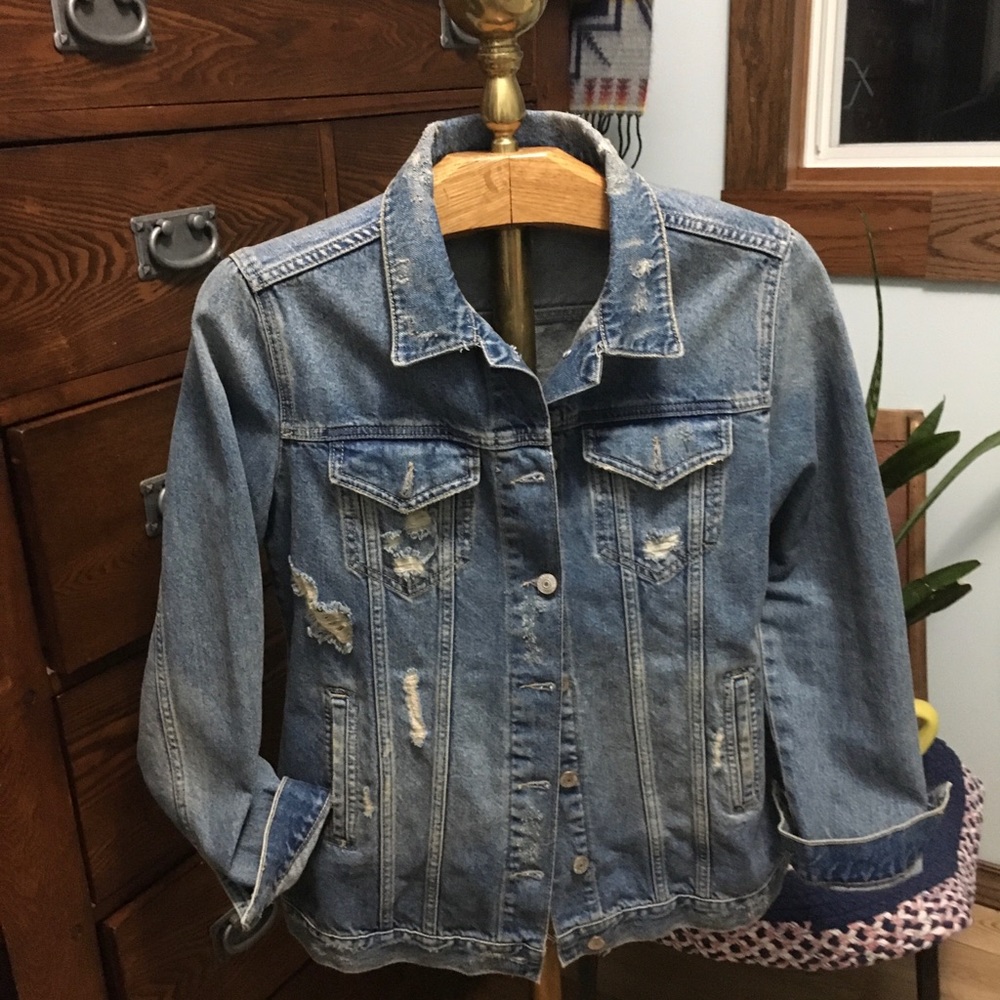 Zara Basics - Distressed Jean Jacket Medium